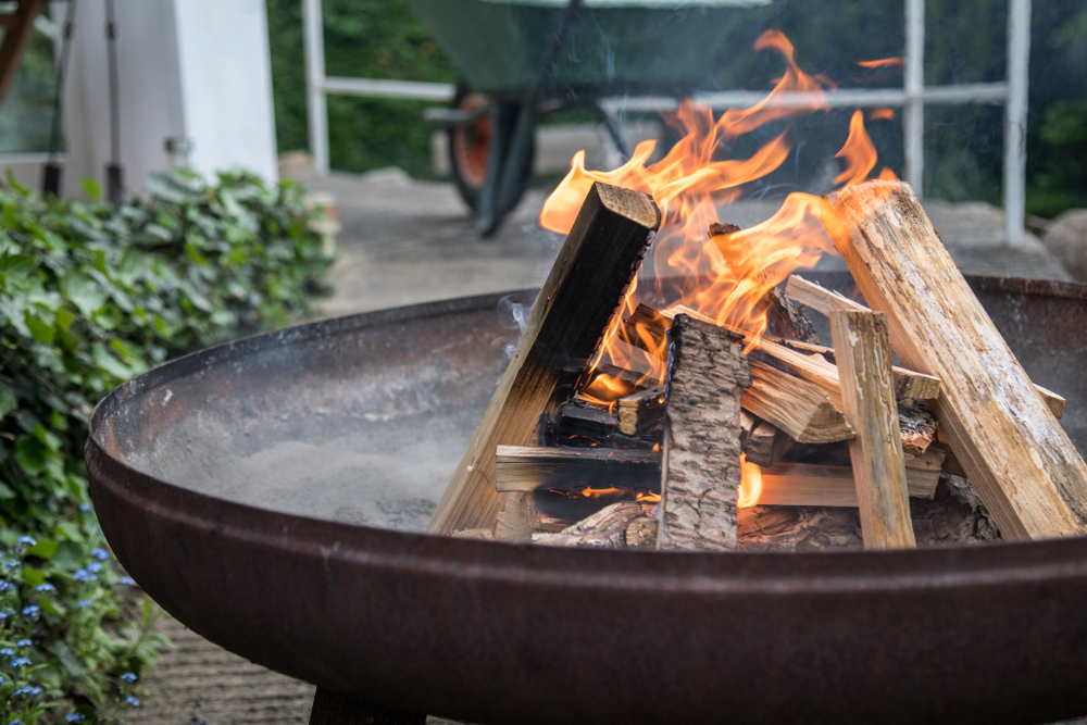 Feuerschalen im Garten Wie ist die Gesetzeslage? richardsgarten.de